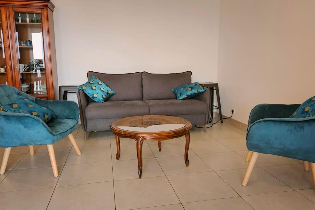 Les Marches Du Soleil Apartment Сет Екстериор снимка
