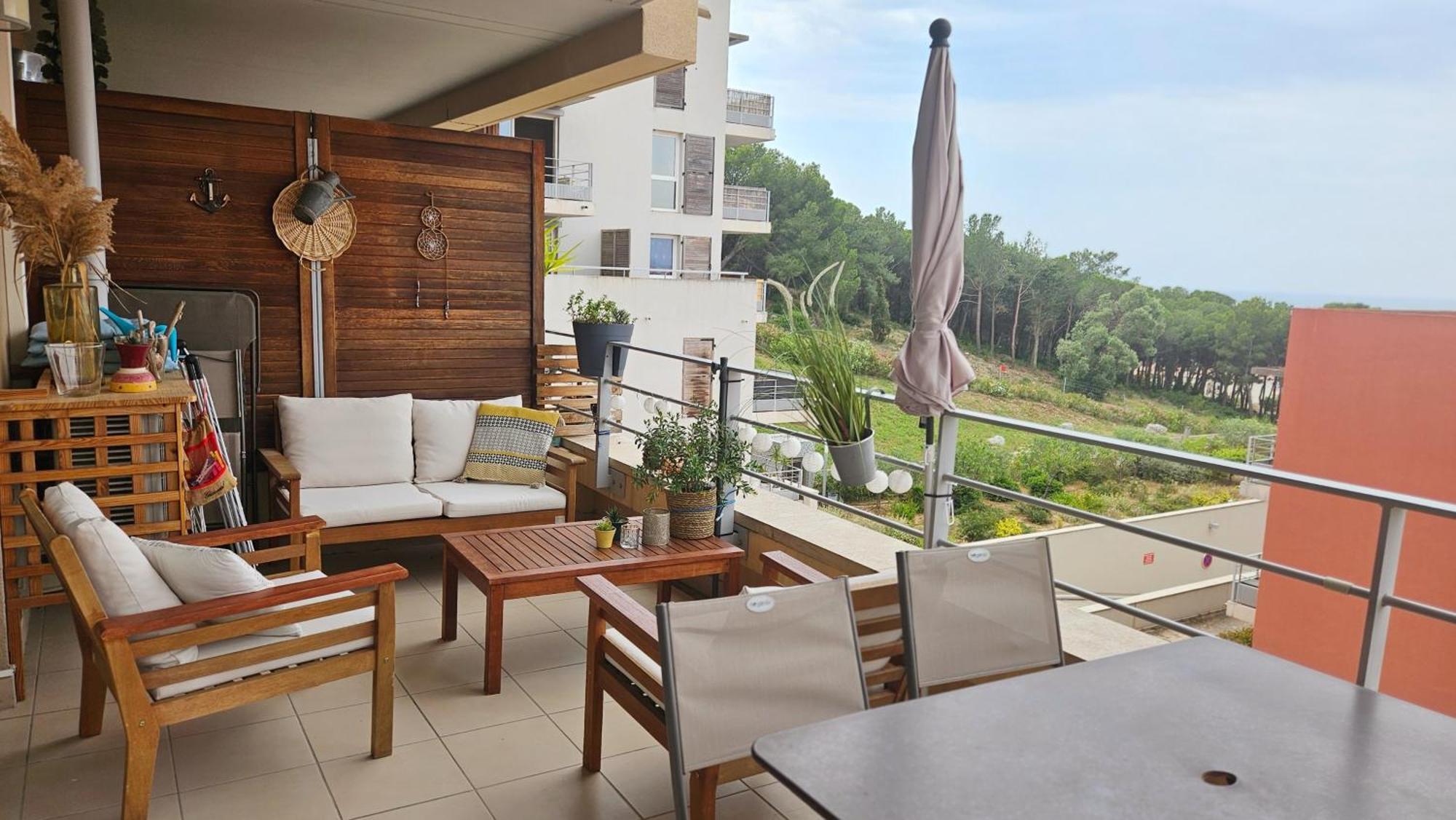 Les Marches Du Soleil Apartment Сет Екстериор снимка