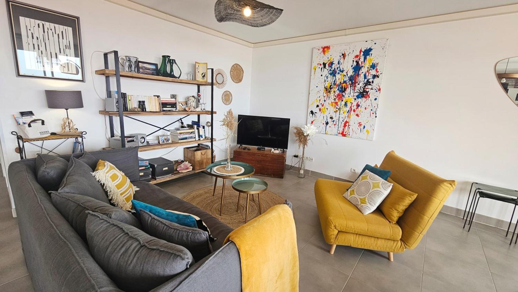 Les Marches Du Soleil Apartment Сет Екстериор снимка