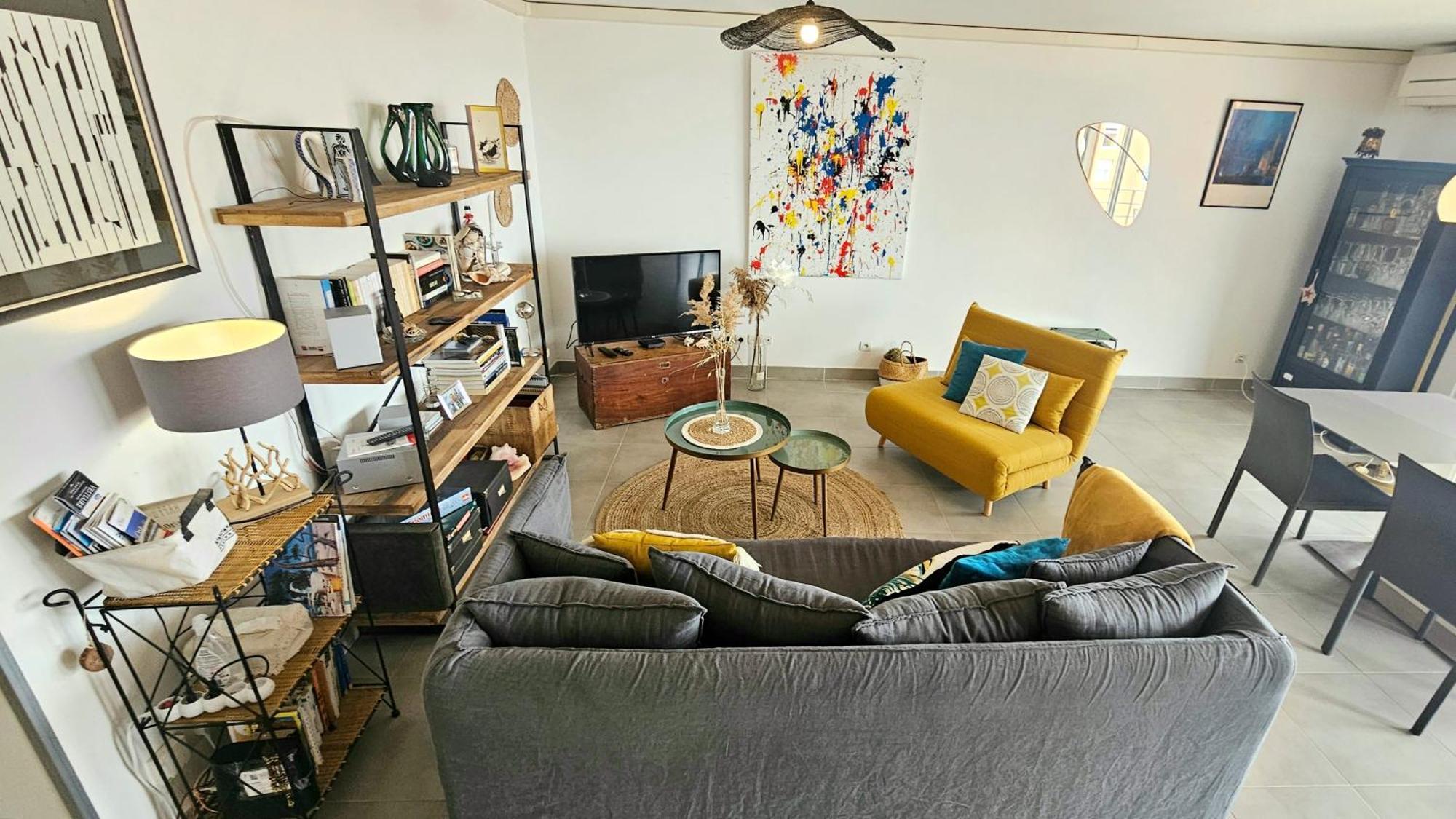 Les Marches Du Soleil Apartment Сет Екстериор снимка